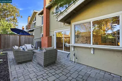 208 Siskiyou Ct, Walnut Creek, CA 94598 - Photo 44