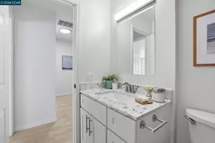 208 Siskiyou Ct, Walnut Creek, CA 94598 - Photo 32