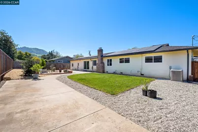1394 El Camino Dr, Clayton, CA 94517 - Photo 34