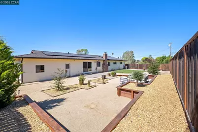 1394 El Camino Dr, Clayton, CA 94517 - Photo 32