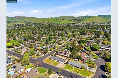 1394 El Camino Dr, Clayton, CA 94517 - Photo 42