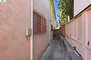 2550 Damuth St, Oakland, CA 94602 - Photo 44