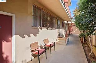 2550 Damuth St, Oakland, CA 94602 - Photo 34