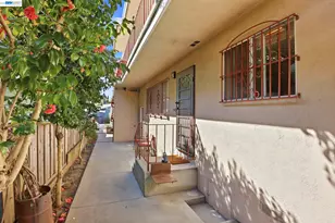 2550 Damuth St, Oakland, CA 94602 - Photo 8