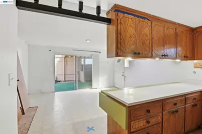 2550 Damuth St, Oakland, CA 94602 - Photo 30