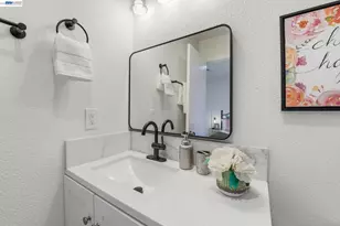 137 Tamarack Dr, Union City, CA 94587 - Photo 36