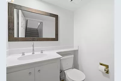 18018 Sahara Rd, Hayward, CA 94541 - Photo 20