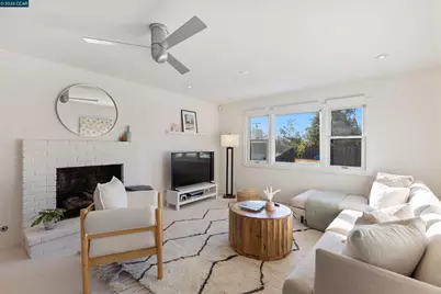 15 Aspinwall Ct, Orinda, CA 94563 - Photo 26