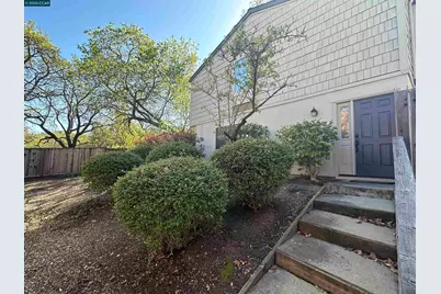 1827 Holland Dr, Walnut Creek, CA 94597 - Photo 2