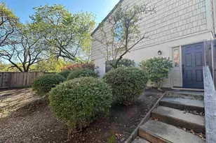 1827 Holland Dr, Walnut Creek, CA 94597 - Photo 2