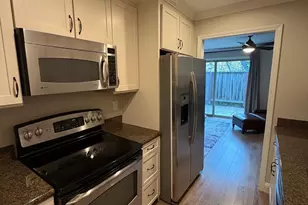 1827 Holland Dr, Walnut Creek, CA 94597 - Photo 12