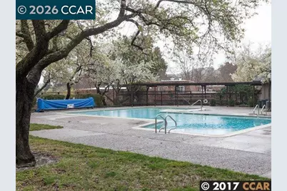 1827 Holland Dr, Walnut Creek, CA 94597 - Photo 38