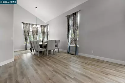 3127 Cherry Valley Cir, Fairfield, CA 94534 - Photo 8