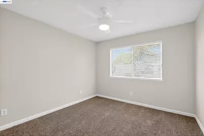 1120 Gatetree Court, Tracy, CA 95376 - Photo 32