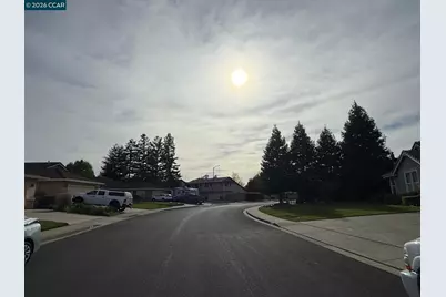 755 Kingman Dr, Vacaville, CA 95687 - Photo 4