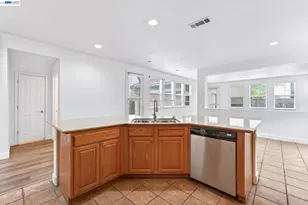 53 Puffin Cir, Oakley, CA 94561 - Photo 20