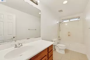 53 Puffin Cir, Oakley, CA 94561 - Photo 38