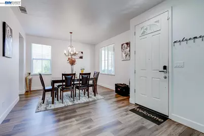 53 Puffin Cir, Oakley, CA 94561 - Photo 8