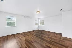 53 Puffin Cir, Oakley, CA 94561 - Photo 22