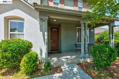 53 Puffin Cir, Oakley, CA 94561 - Photo 2