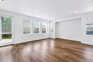 53 Puffin Cir, Oakley, CA 94561 - Photo 16