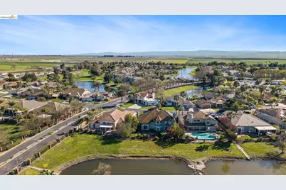 5770 Gateway Ct, Discovery Bay, CA 94505 - Photo 38