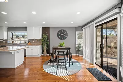 5770 Gateway Ct, Discovery Bay, CA 94505 - Photo 10