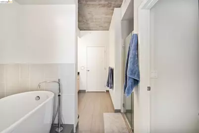 311 2nd St #511, Oakland, CA 94607 - Photo 28