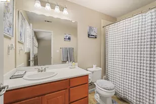 161 Monet Dr, Oakley, CA 94561 - Photo 34