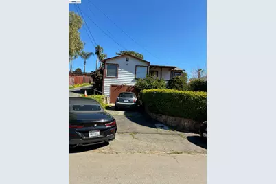 18320 Pepper St, Castro Valley, CA 94546 - Photo 1