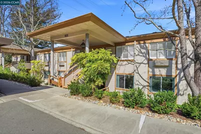 3410 Tice Creek Dr #8, Walnut Creek, CA 94595 - Photo 4