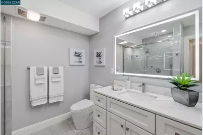 3410 Tice Creek Dr #8, Walnut Creek, CA 94595 - Photo 10