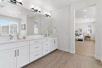 151 Vista Hermosa St, Mountain House, CA 95391 - Photo 42