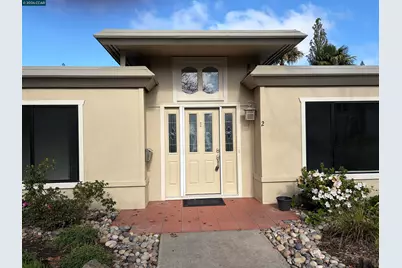 2300 Tice Creek Dr #2, Walnut Creek, CA 94595 - Photo 4
