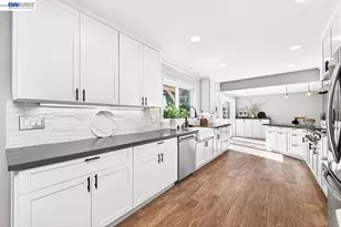 907 Hazel St, Livermore, CA 94550 - Photo 12