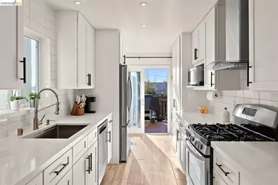 926 Pierce St, Albany, CA 94706 - Photo 10