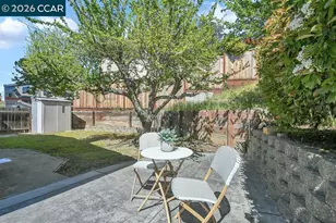 6 Windhaven Ct, Pleasant Hill, CA 94523 - Photo 24