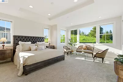 201 Willowbrook Ln, Moraga, CA 94556 - Photo 14