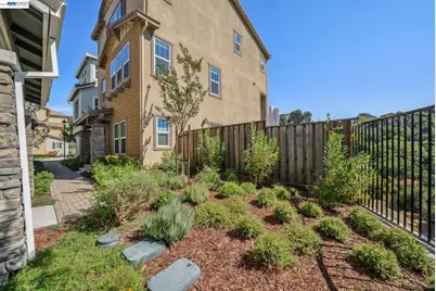 24170 Amaranth Loop, Hayward, CA 94541 - Photo 58