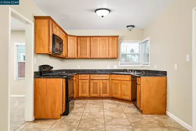 215 Roney Ave, Vallejo, CA 94590 - Photo 4