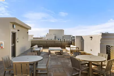 2836 Tradewind Dr, Alameda, CA 94501 - Photo 30