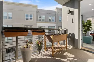 2836 Tradewind Dr, Alameda, CA 94501 - Photo 14