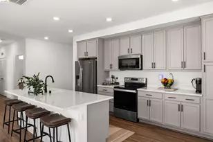 2836 Tradewind Dr, Alameda, CA 94501 - Photo 4