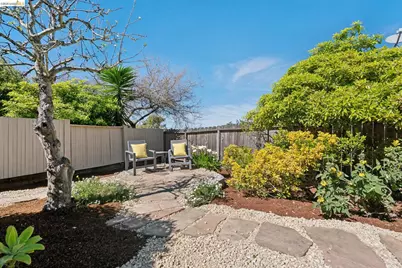 2729 Del Monte Ave, El Cerrito, CA 94530 - Photo 50