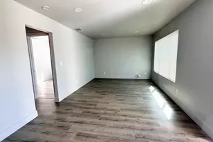 7715 18th St, Sacramento, CA 95832 - Photo 4