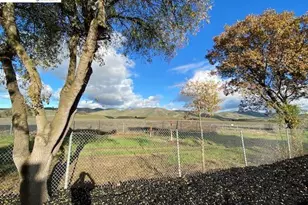 1832 Elkwood Dr, Concord, CA 94519 - Photo 34