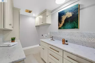 1358 Pine Ave, San Jose, CA 95125 - Photo 44