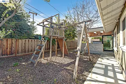 1358 Pine Ave, San Jose, CA 95125 - Photo 34