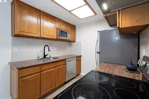 25129 Copa Del Oro, Hayward, CA 94545 - Photo 10