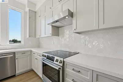 1933 Grand Street, Alameda, CA 94501 - Photo 24